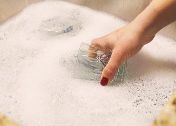 How to clean crystal?