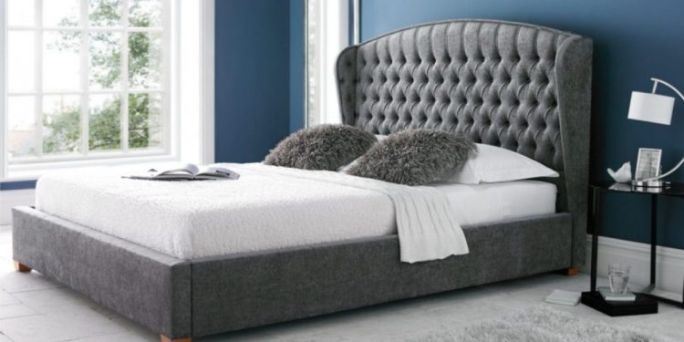 Live Life King Size: 5 Benefits of Buying a King Size Mattress