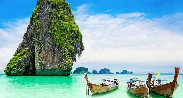 2 Tourist Places to Visit in January Month