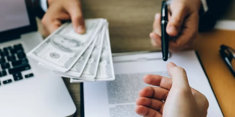 Why You Need A Personal Loan When Living In A Big City?