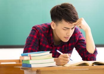 How to score well in biology exams: learning tips for students