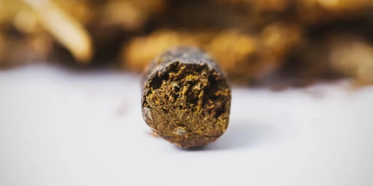 EASY WAYS TO MAKE SOLVENTLESS HASH AT HOME