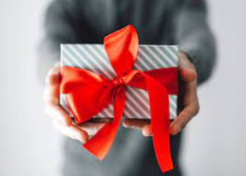 How Giving Gifts Can Spread Joy?