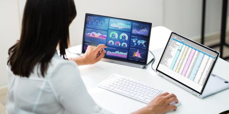 Office Accessories: Factors to Consider Before Purchasing