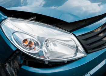 Do I Need to Hire a Car Wreck Lawyer After an Accident?