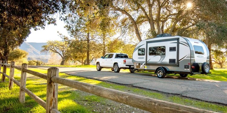 4 Benefits And Uses You Can Get From Trailers