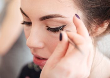 How Kiss Lashes Enhance Your Look?