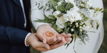 His and Hers Wedding Rings: Finding the Perfect Pair