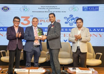 How Independent Is the Bank of England? The Debate Over Political Influence – Kavan Choksi / カヴァン・ チョクシ